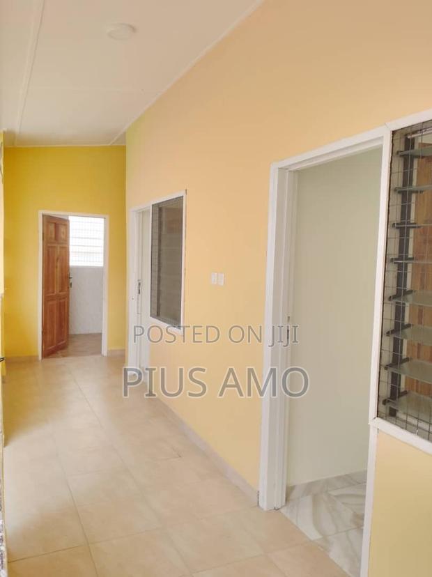 4bdrm House in Teshie Estate for rent · Photo 7