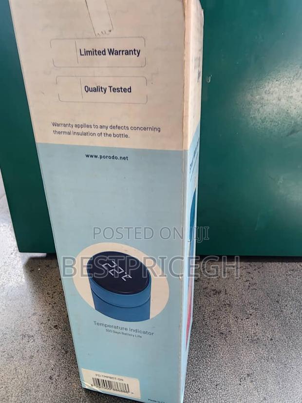 Smart Water Bottle With Temperature Indicator · Photo 2