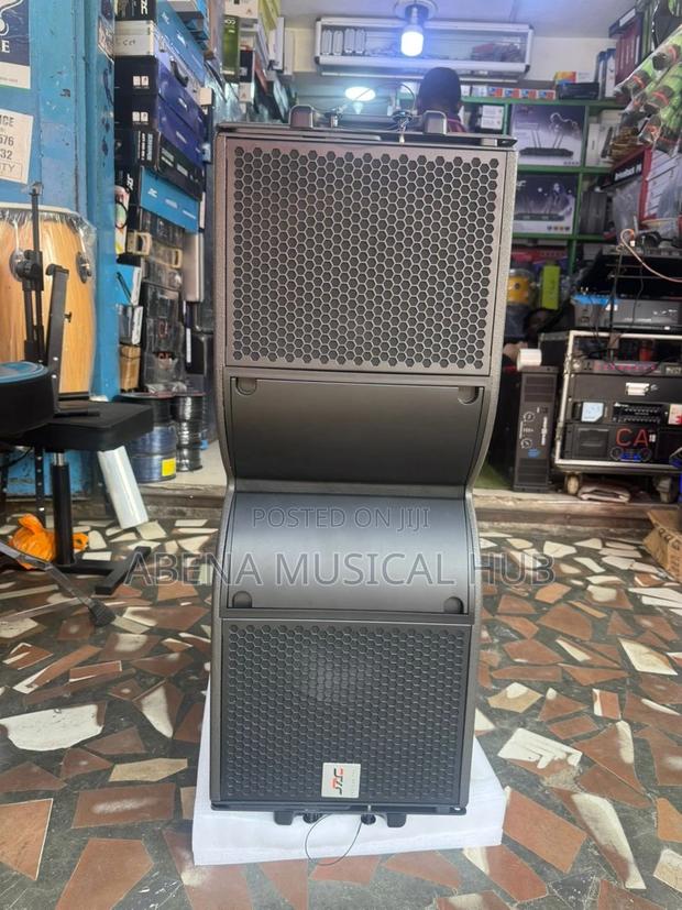 12-Inches Kara Line Arrays Speaker · Photo 1