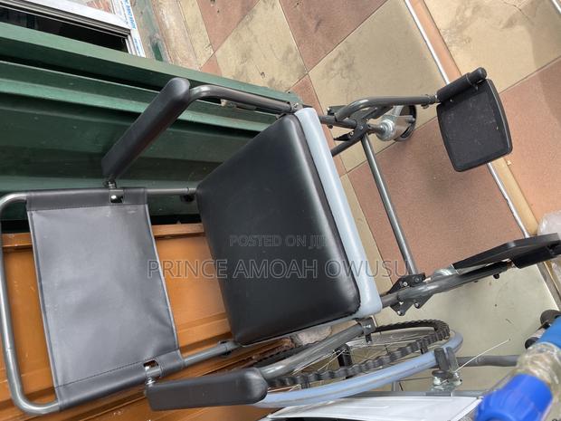 German Commode Wheelchair Standard · Photo 3