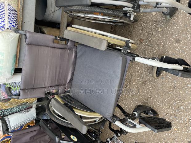 Second Hand American Standard Wheelchairs · Photo 3