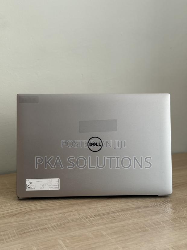Laptop Dell XPS 15 9550 32GB Intel Core I7 SSD 1T · Photo 3