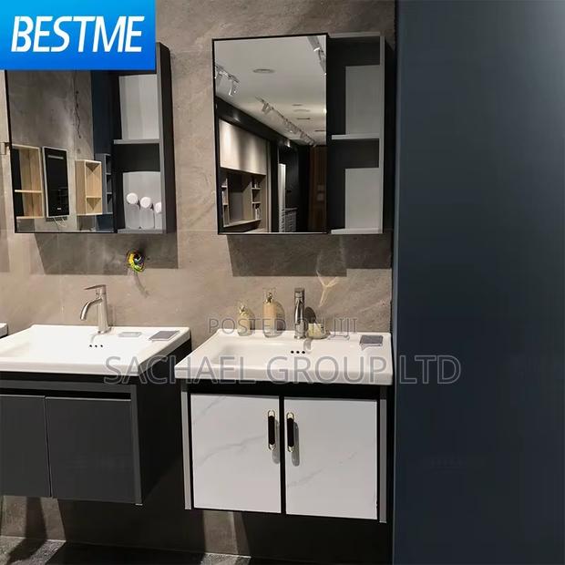 Small Cabinet Basin 60cm · Photo 1