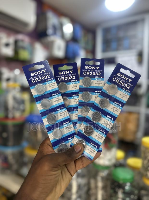 Sonny Cmos Battery Cr2032 Lithium Batteries · Photo 1