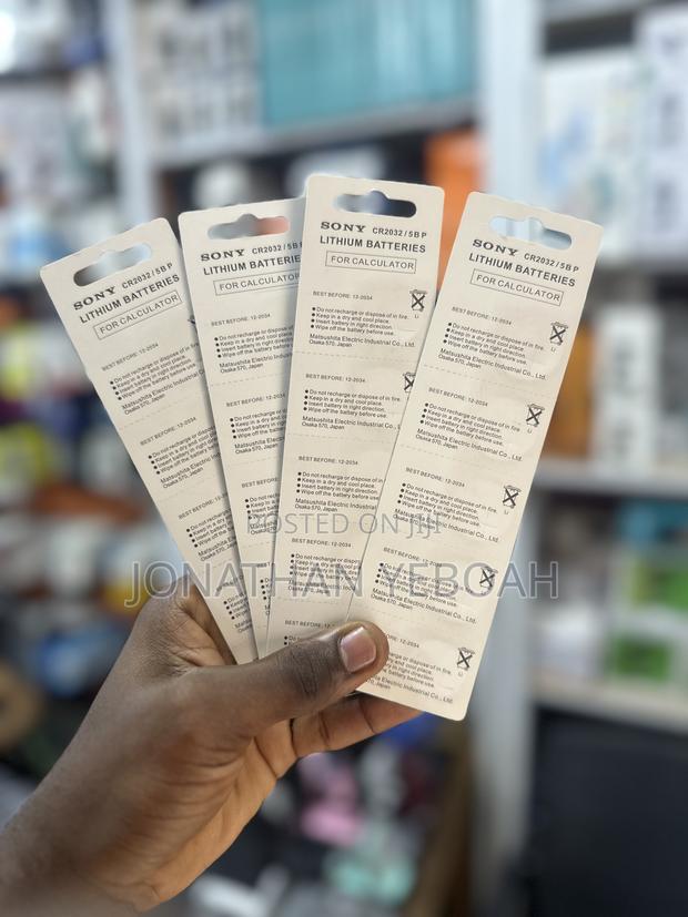 Sonny Cmos Battery Cr2032 Lithium Batteries · Photo 2