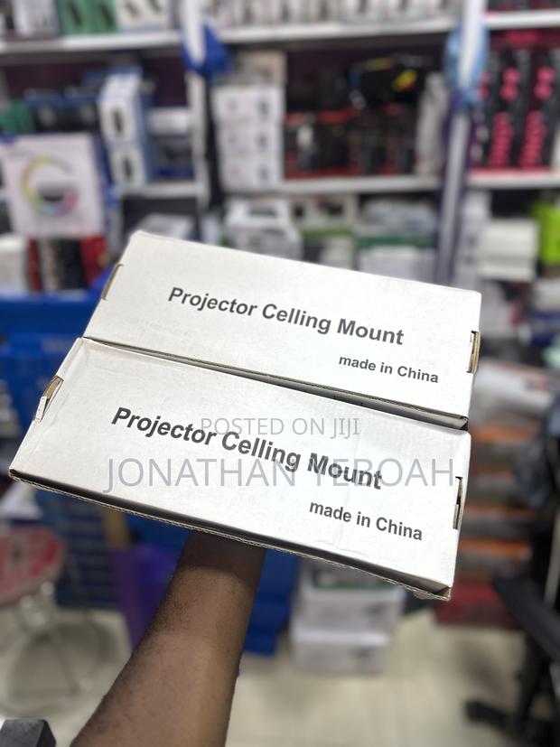 Projector Ceiling Mount · Photo 1