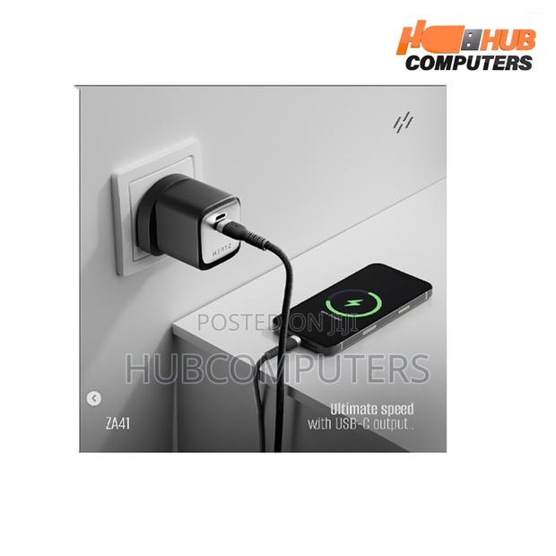 Heatz Za41 35w Adapter With Type C Cable Type C to Lighten · Photo 1