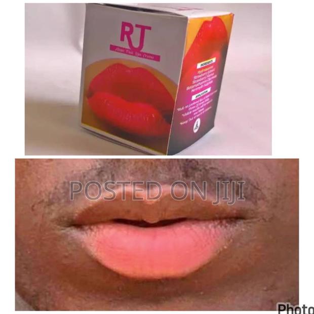 Double Effects Pink Lips Cream/Balm · Photo 1