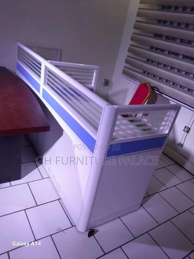 Workstation Desk for Sale · Photo 1