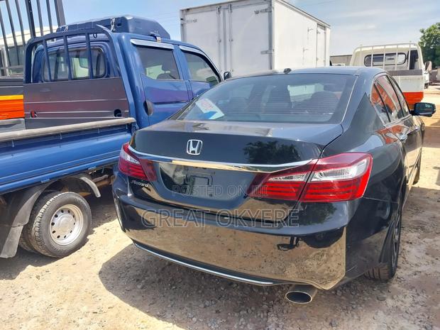 Honda Accord EX 4dr Sedan FWD (2.4L 4cyl 2A) 2016 Black · Photo 6