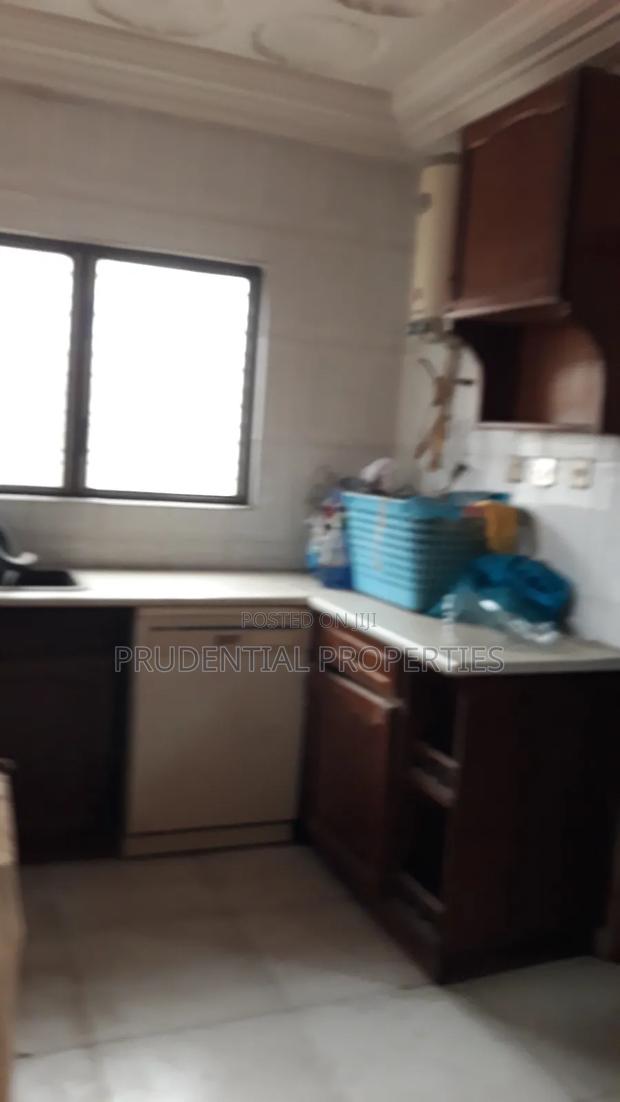 5bdrm House in North Kaneshie for sale · Photo 6