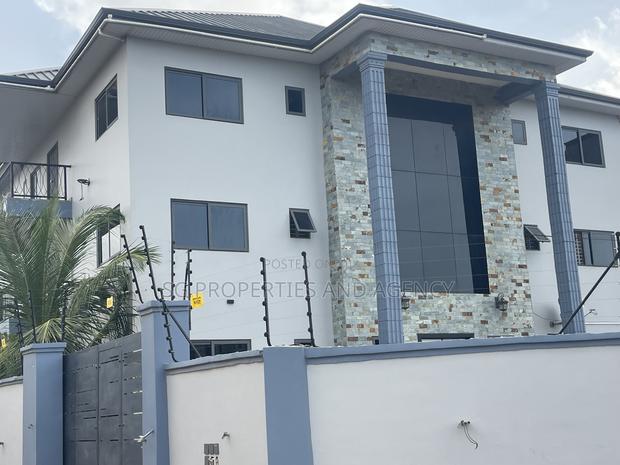 2bdrm Apartment in Com 19, Spintex for rent · Photo 4