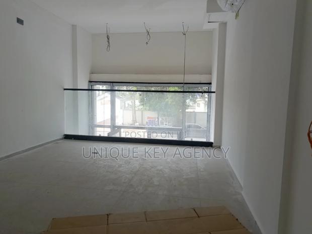 Shop to Let in Cantonment · Photo 7