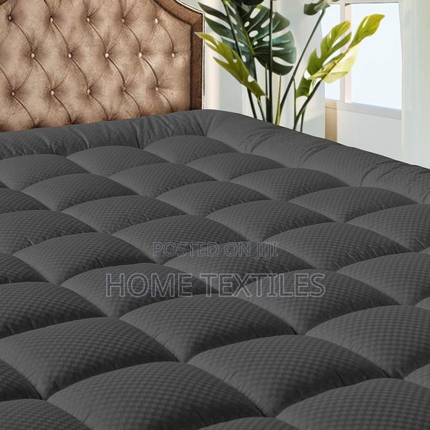 Grey and White Mattress Toppers for King and Queen Size Beds · Photo 1
