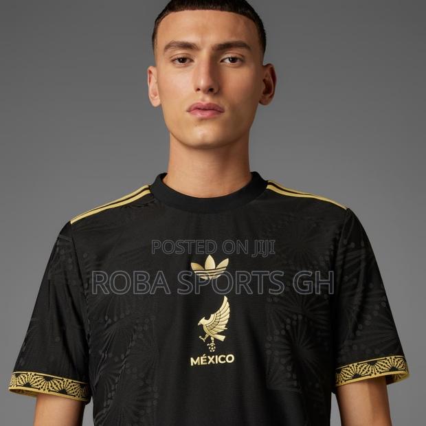 Mexico 2025 Adidas Gold Jersey · Photo 3