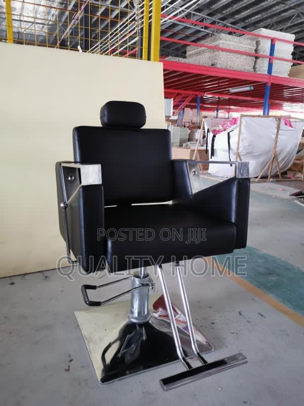 Barbering Chair/ Salon Chair · Photo 2