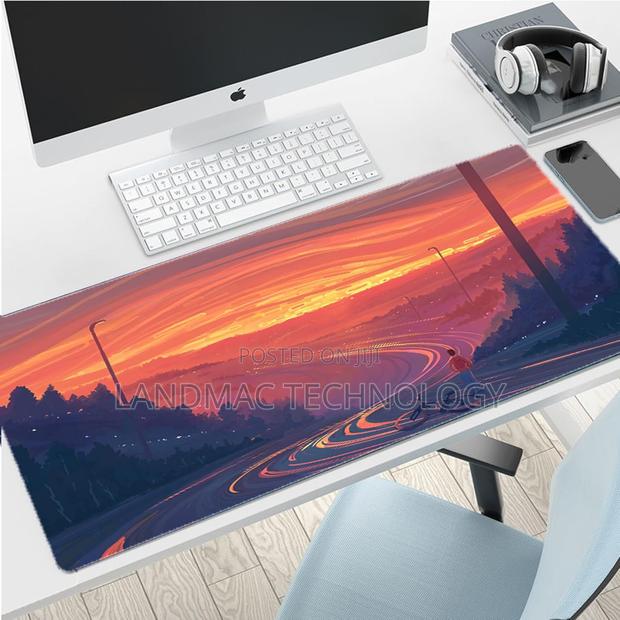 Extra Large RGB Sunset Pattern Mouse Pad - Led Light · Photo 2