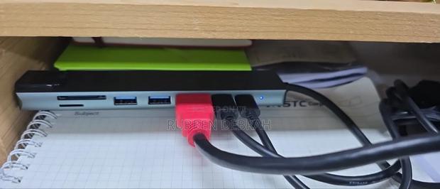 Usb C Hub 8 in 1 Type C 3.1 to Hdmi Adapter With Rj45 Sd · Photo 4