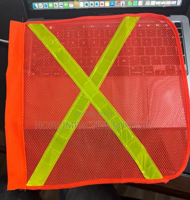 Safety Whip Flag · Photo 2