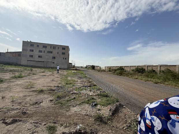 Tema Industrial Area 2. 3 Acres of Land for Sale · Photo 6
