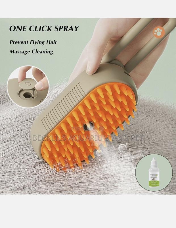 3 in 1 Cat and Dog Steamy Pet Grooming Massage Brush · Photo 3