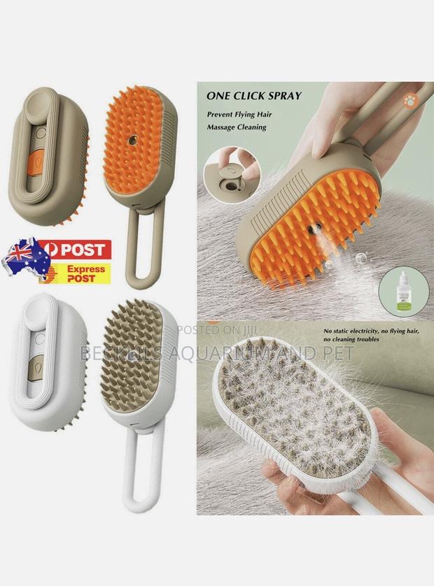 3 in 1 Cat and Dog Steamy Pet Grooming Massage Brush · Photo 2