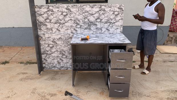 Modern Office Desk (Mdf) · Photo 1