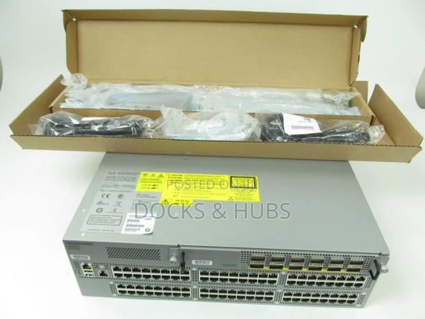 Cisco Nexus 93128t L3 Managed - 96 Gigabit Switch · Photo 3