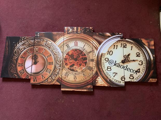 Wall Arts Canvas 5 Panels Classic Click Clocks · Photo 1