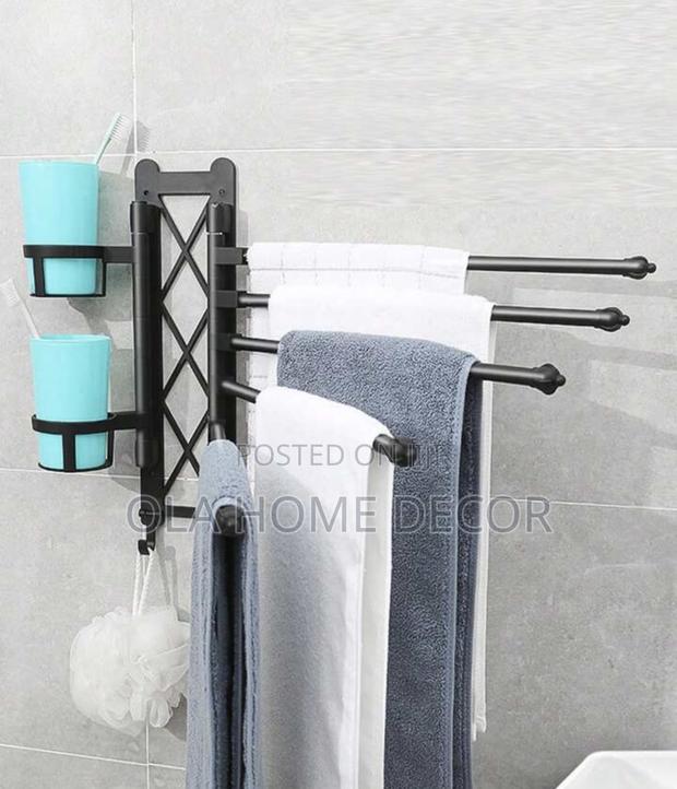 Towel Rack · Photo 1