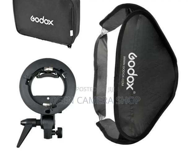 Godox 60x60cm Foldable Softbox With S Bracket · Photo 3