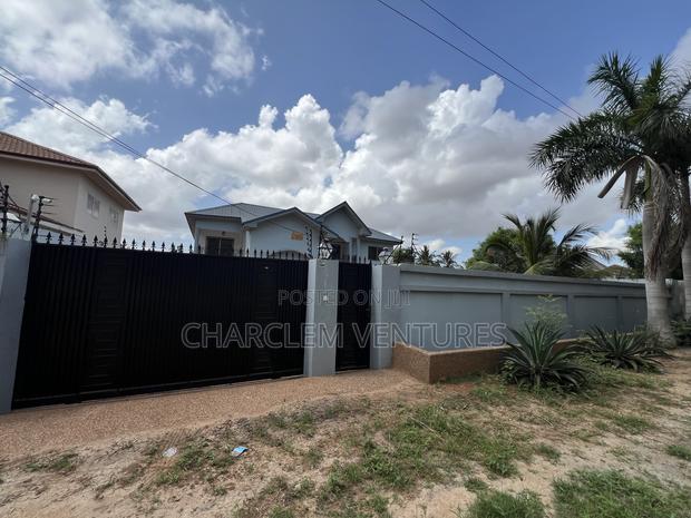 4bdrm House in Charclem Ventures, Adjiriganor for sale · Photo 2