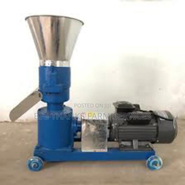Feed Palletizer/Pallet Machine · Photo 2