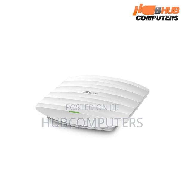 TP-Link Wireless Gigabit Ceiling Access Point Eap245-Indoor · Photo 1