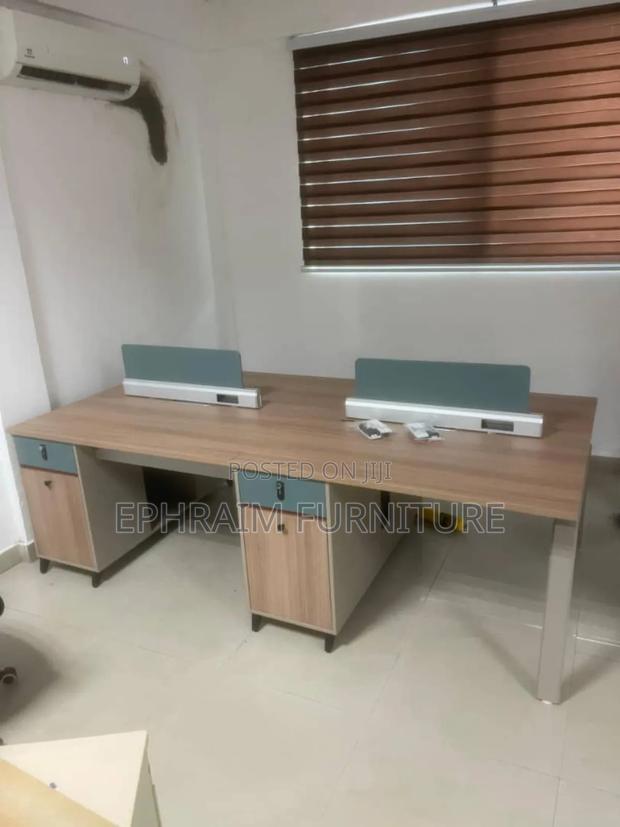 Wooden Workstation for Office · Photo 1