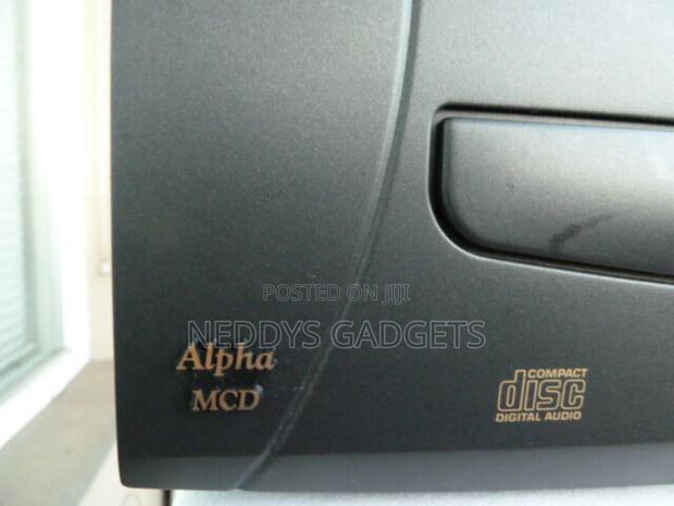 Arcam Alpha MCD 6-Disc Cd Changer · Photo 2
