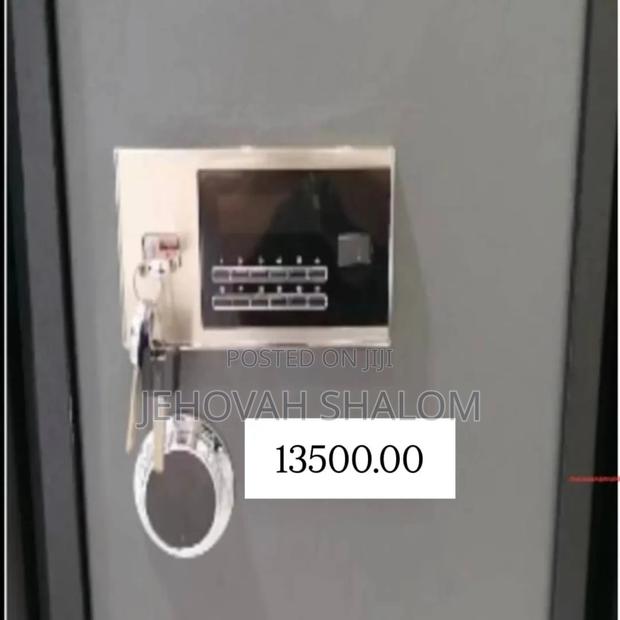 Money Save · Photo 1