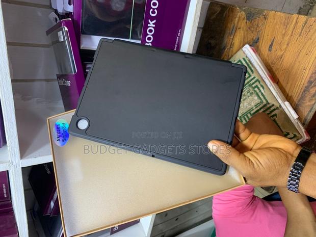 Samsung Galaxy Tab A8 Case/Cover · Photo 2