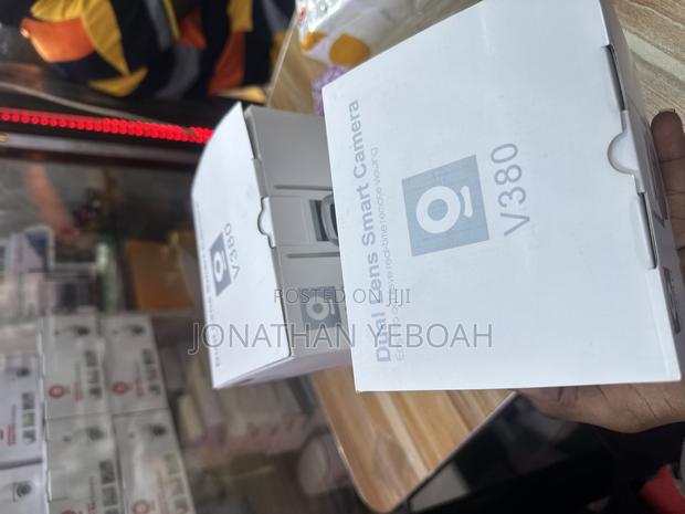 V380 CCTV Camera Dual Lens Smart Camera · Photo 2