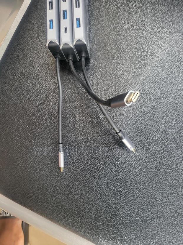 Type-c Multifunctional Hub With Hdmi 2,Typec1,3.0 Usb · Photo 4