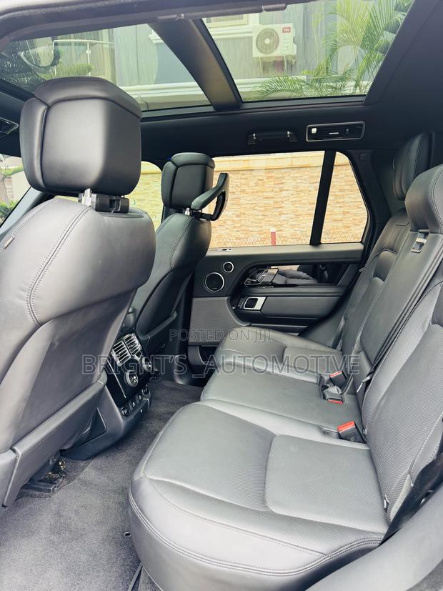 Land Rover Range Rover Vogue 2022 Black · Photo 2