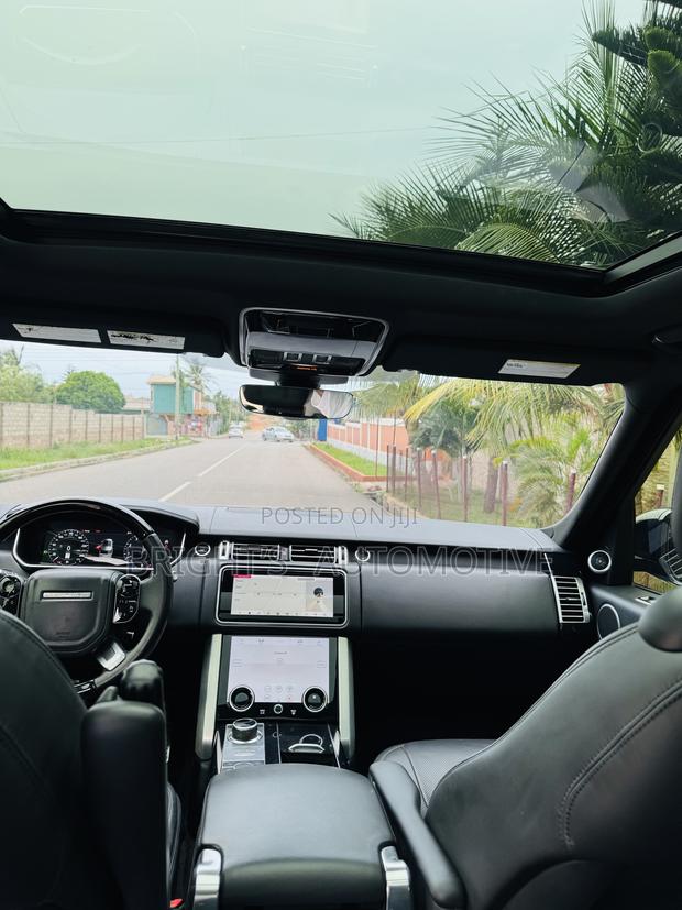 Land Rover Range Rover Vogue 2022 Black · Photo 3