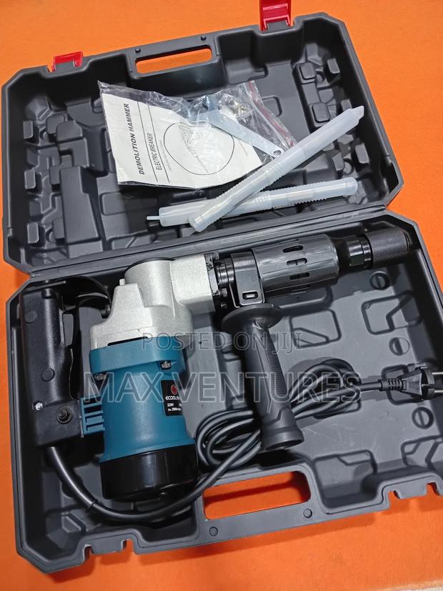 Demolition Hammer Electric 220v 50/60hz 1100w Durable · Photo 1