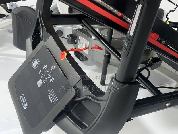 Dynamix Treadmill · Photo 1