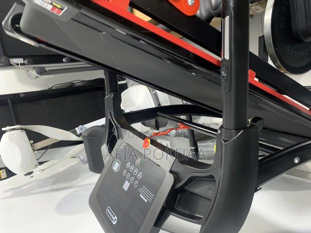 Dynamix Treadmill · Photo 8