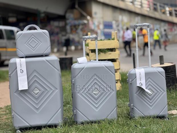 Finest Luggage Travel With Confidence Four in One Bags · Photo 1