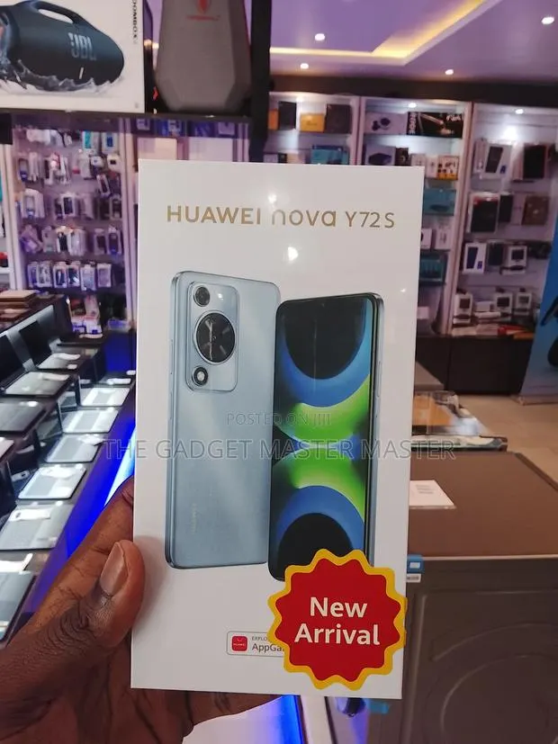 New Huawei Nova Y72S 4G 128 GB Black · Photo 1