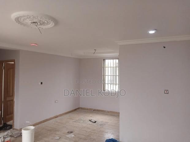 8bdrm Apartment in Tema Metropolitan for sale · Photo 4