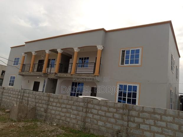 8bdrm Apartment in Tema Metropolitan for sale · Photo 7