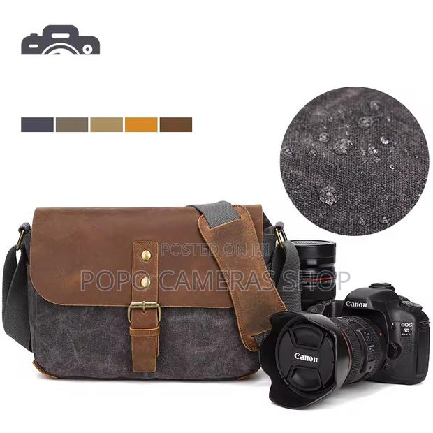 Xk986 Leather and Canvas Camera Side Bag · Photo 1